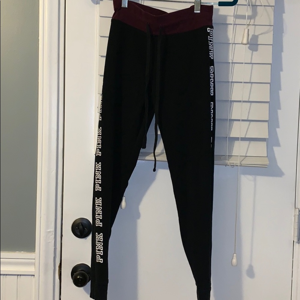 PINK Leggings